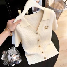 批发轻奢风复古翻领短袖针织衫女2026夏季新款设计感修身显瘦气质上衣