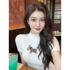 批发彩虹马刺绣半高领短袖针织衫女独特超好看修身<b class='q'>打底衫</b>早春上衣