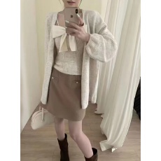 批发韩系温柔风宽松软糯毛衣外套女秋季2026<b class='q'>甜美</b>蝴蝶结吊带背心两件套
