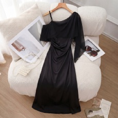 批发大码女装2026夏季新款法式缎面吊带名媛<b class='q'>连衣裙</b>女高级感礼服