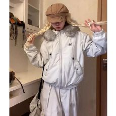 批发大毛领美式复古连帽<b class='q'>羽绒服</b>2025年冬<b class='q'>新款</b>面包服外套加厚派克服棉衣