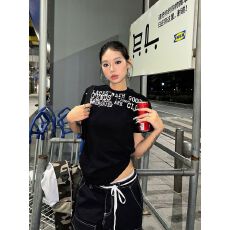 批发爆款 美式复古字母印花正肩短袖T恤女夏季高街上衣