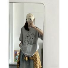 高品质纯棉200克精梳紧密手感好爽滑优质做工前印花短袖t恤女