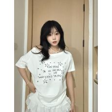 实价220克40支1×1酷丝棉 设计感露肩女辣妹印花斜肩T恤