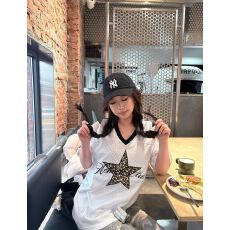 批发实价 原版做工 刺绣贴布+内里铺布【广州面料】<b class='q'>短袖</b><b class='q'>T</b><b class='q'>恤</b>女