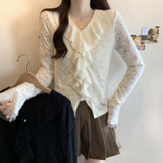 批发实拍大码~秋季新款荷叶边<b class='q'>衬衫</b>女设计感收腰甜美喇叭袖蕾丝上衣