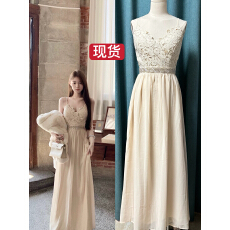 批发Hotdog 热狗很辣【琥珀琉光 古早<b class='q'>钉珠</b>长裙】女人味蕾丝吊带<b class='q'>连衣裙</b>