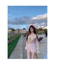 11/10 20:00 你的懒懒llan软香玉两色复古蕾丝荷叶边印花套装