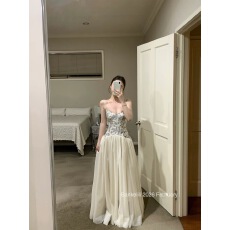 批发板栗可可Bankelili'中古秀场'Jennie同款天丝收腰网纱鱼骨礼服裙