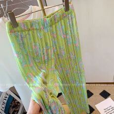 批发<b class='q'>百褶</b>裤 绿色碎花阔腿裤子女夏季薄款新款小个子高腰垂感