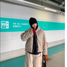 批发韩国东大门靓丽冬装新款连帽配色两面穿时尚羊羔绒<b class='q'>外套</b>保暖棉衣