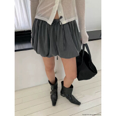 批发韩国<b class='q'>代购</b><b class='q'>东大门</b>春季新款时尚条纹花苞系带松紧腰短裤女