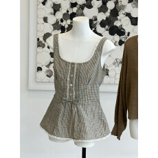 批发龙心 / Cupid小心动系列 本人超爱<b class='q'>百搭</b>好看无袖背心防晒开衫