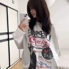 批发【210克纯棉塞洛仿+拉肩包边】圆领长袖<b class='q'>t</b><b class='q'>恤</b>女印花上衣