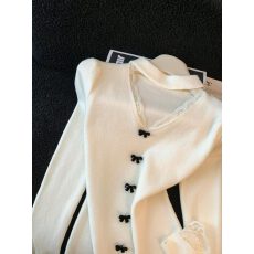 批发2026假两件挂脖蕾丝德绒衫<b class='q'>大码</b>女春秋软糯内搭保暖今年流行<b class='q'>打底衫</b>