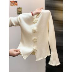 批发大码设计感立体<b class='q'>花朵</b>v领德绒女春秋冬季内搭喇叭长袖胖mm打底衫