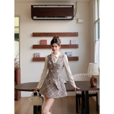 批发假两格纹长袖短裙女秋季