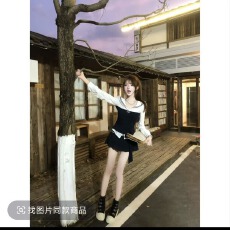 瑞茜·威瑟斯 海屿信 秋季学院风小众设计上衣半裙R1632-1G