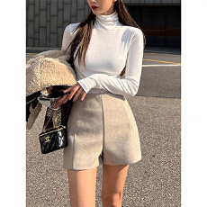 批发毛呢短<b class='q'>裤</b>女士秋冬新款高腰宽松a字型小个子显瘦休闲阔腿<b class='q'>裤</b><b class='q'>短裤</b>子