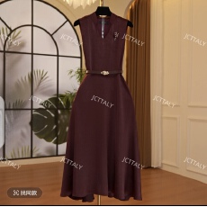 批发【宠粉价】法式轻奢复古气质无袖设计连衣裙NH-WX685