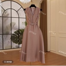 批发【宠粉价】气质时尚轻奢复古气质无袖设计<b class='q'>连衣裙</b>