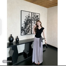 批发SZA格雷漫野夏季新款气质设计感荡领绑定修身T恤上衣