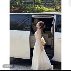 批发【亭禾】《晚风》天丝 扭结冰感黑白系列<b class='q'>小</b>裙子
