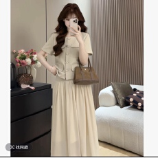 批发夏季高级感法式老钱风通勤<b class='q'>西装外套</b>+高腰百褶长裙套装