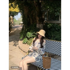 批发八盖pinky piggy丁雨青釉 夏季气质清冷度假风一字肩上衣<b class='q'>短裤</b>套装