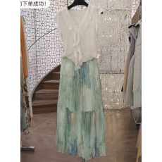 批发【YWYW26S/S】不规则飘带无袖背心高腰垂感大摆半身长裙<b class='q'>两件</b>套