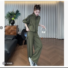批发【美伢专属】2026早秋新款时尚休闲运动套装女宽松显瘦外套阔腿裤
