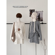 批发甜美套装立体蝴蝶结长袖毛衣女冬季针织半身短裙圣诞氛围感两件套