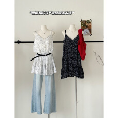 批发度假风<b class='q'>碎花</b>叠穿吊带连衣裙2026夏季新款女