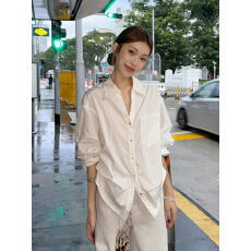 批发法式polo领老钱风白色衬衫女五分袖上衣夏松弛褶皱泡泡袖掐腰衬衣