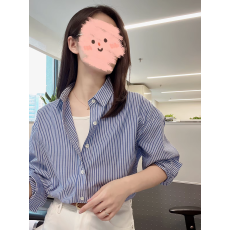 批发复古港风蓝色条纹<b class='q'>衬衫</b>女春季新款法式高级感气质通勤百搭<b class='q'>长袖</b>上衣