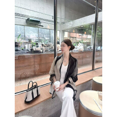 批发黑白拼色针织披肩女百搭保暖围巾时尚洋气斗篷式围脖丝巾