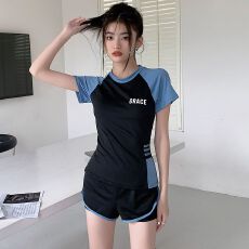 批发运动款泳衣女士两件套分体保守平角裤韩国小清风学生泡温泉游泳装