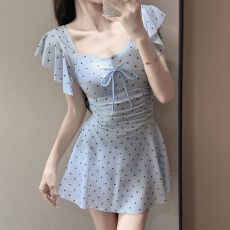 批发游泳衣女2026新款高级感泡温泉绝美小个子连体遮肉网红风成人泳装