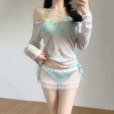 批发比基尼泳衣女2026新款绝美分体四件套小胸显瘦纯欲风罩衫海边度假