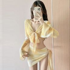批发2026新款泳衣女高级感比基尼泳衣分体四件套带罩衫长袖温泉游泳衣