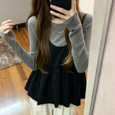 批发简约通勤风灰色圆领<b class='q'>打底</b>长袖上衣女秋季叠穿黑色花苞<b class='q'>吊带</b>两件套装