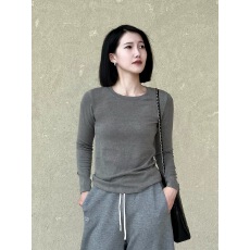 批发修身圆领长袖T恤女修身显瘦极简风基础款<b class='q'>百搭</b>打底衫通勤内搭上衣