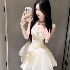 批发纯欲风蕾丝拼接吊带<b class='q'>连衣裙</b>女气质温柔浪漫蓬蓬公主裙