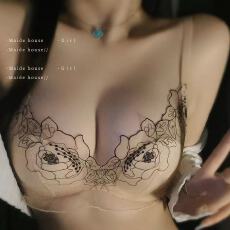 批发荷花仙子性感蕾丝内衣大胸显小超薄款纯欲聚拢上托收副乳文胸套装