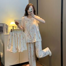 批发2026夏季新款云朵棉<b class='q'>睡衣</b>女带胸垫卡通青年<b class='q'>三件套</b>套装