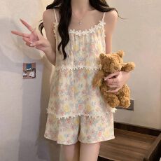 批发带胸垫<b class='q'>睡衣</b>女<b class='q'>夏季</b>2026新款云朵棉<b class='q'>性感</b>吊带宽松甜美花边家居服套装