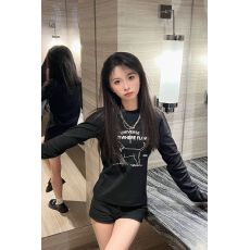 批发现货【40支230克95%棉+5%氨纶后包领】潮流印花正肩字母印花长袖<b class='q'>T</b>