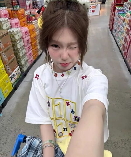 순면 240 그램 원본 자수 품질 업그레이드 소매 티셔츠 여름 새로운 캐주얼 루즈핏 조수 브랜드 루즈핏 맨위 ins