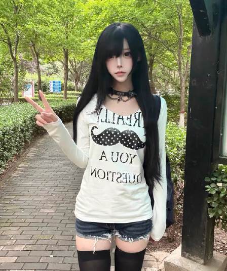 32 260 그램 95 면 원본 프린트 아메리칸 레트로 콧수염 알파벳 가을 디자인 센스 몸매 가꾸기 슬림해 보이는 맨위