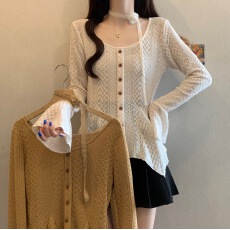 批发纯欲风圆领喇叭袖针织衫女2026春季新款洋气显瘦打底衫不规则上衣